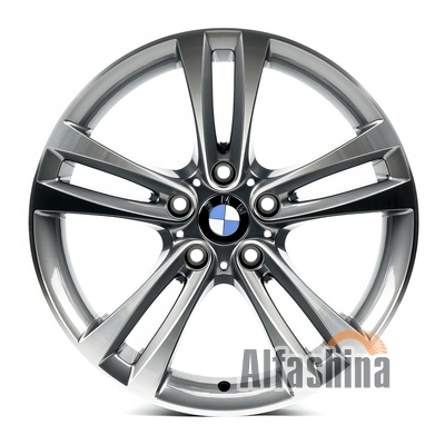Replica B5526 8x18 5x120 ET34 DIA72.6 GGMF